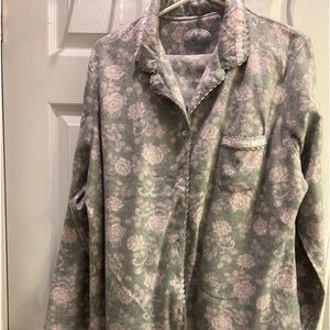 2 for $20 Must bundle/ 
Aria warm night suits